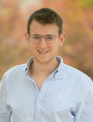 יואב  גיורא 