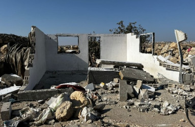 a_destroyed_house_in_the_village_of_zunta_photographed_by_nadav_viman_breaking_the_silence.jpg a_destroyed_house_in_the_village_of_zunta_photographed_by_nadav_viman_breaking_the_silence.jpg