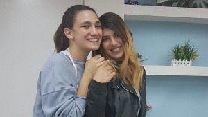 משתתפות פרויקט "אשת חיל" חוגגות מסיבת חנוכה